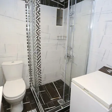 Oli's Luxury Апартаменты *